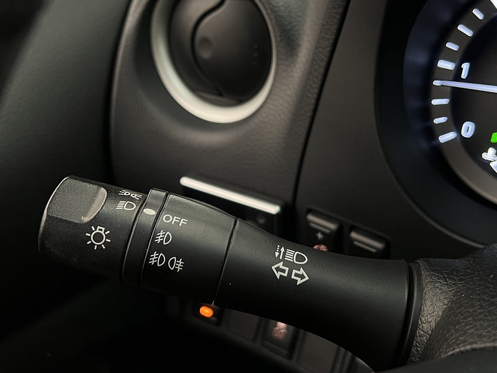 Vehicle Image 19