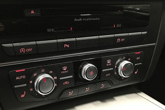Vehicle Image 27