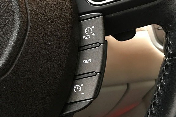 Vehicle Image 27