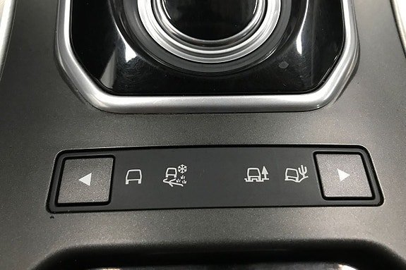 Vehicle Image 29