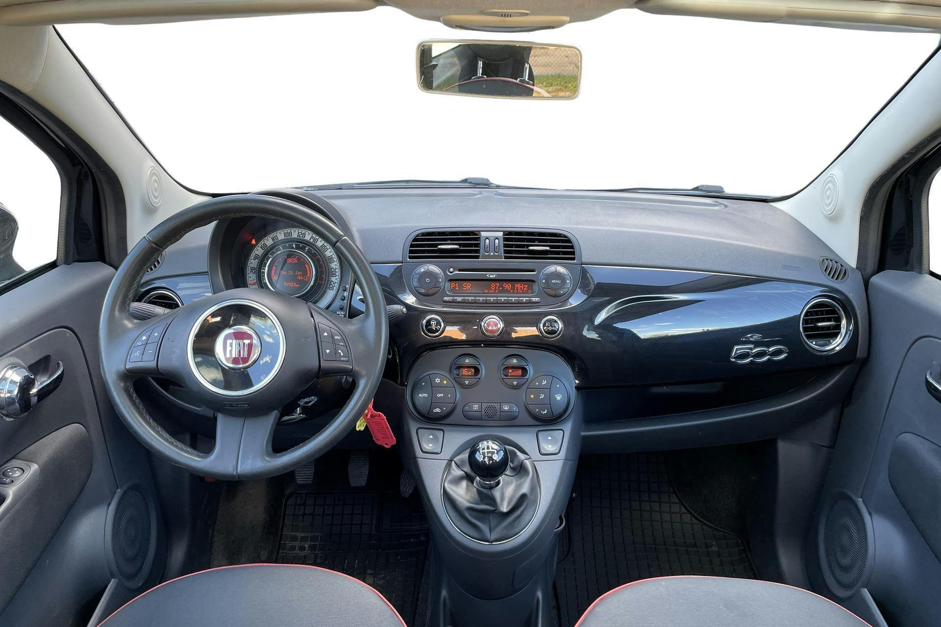 Vehicle Image 7