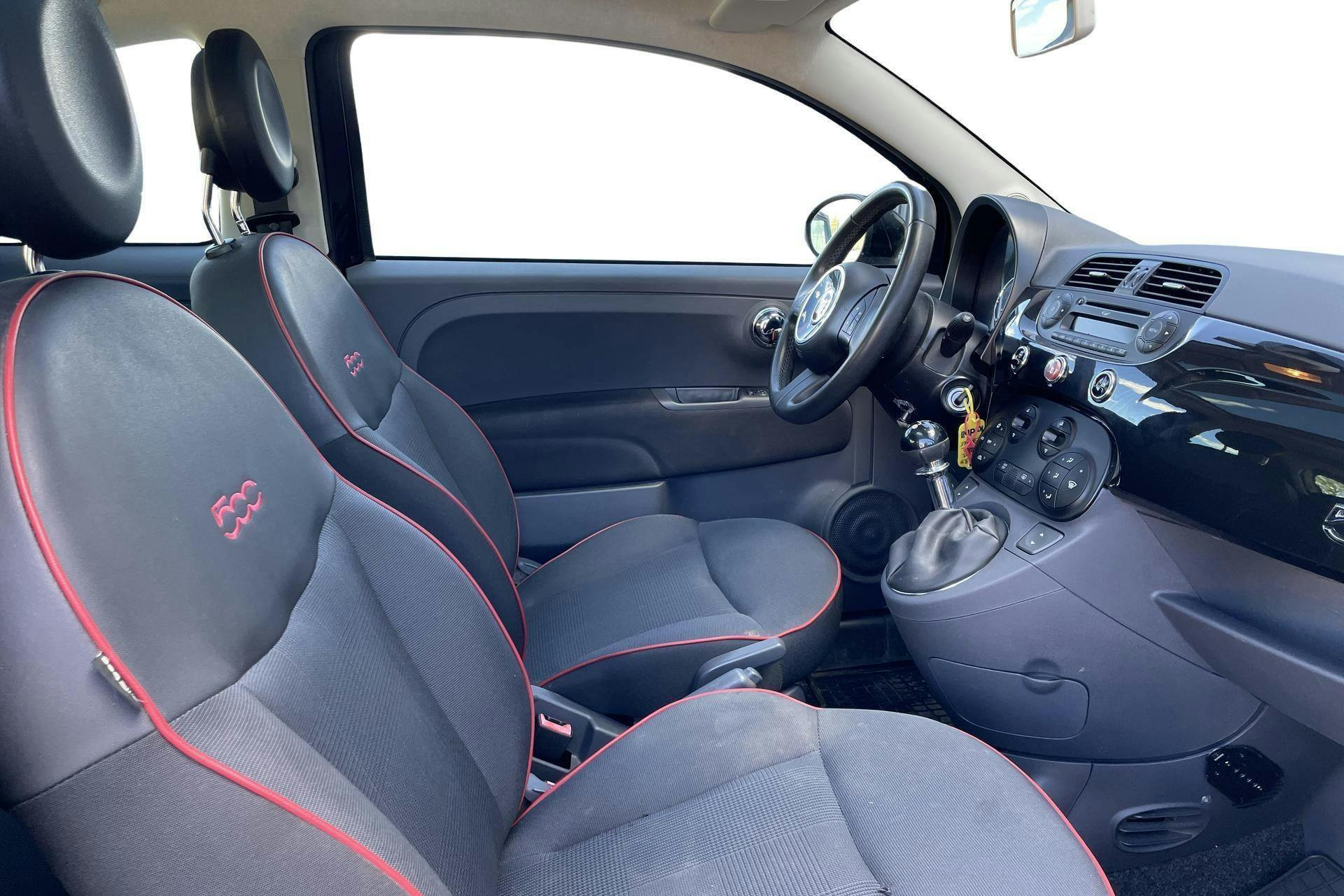 Vehicle Image 8