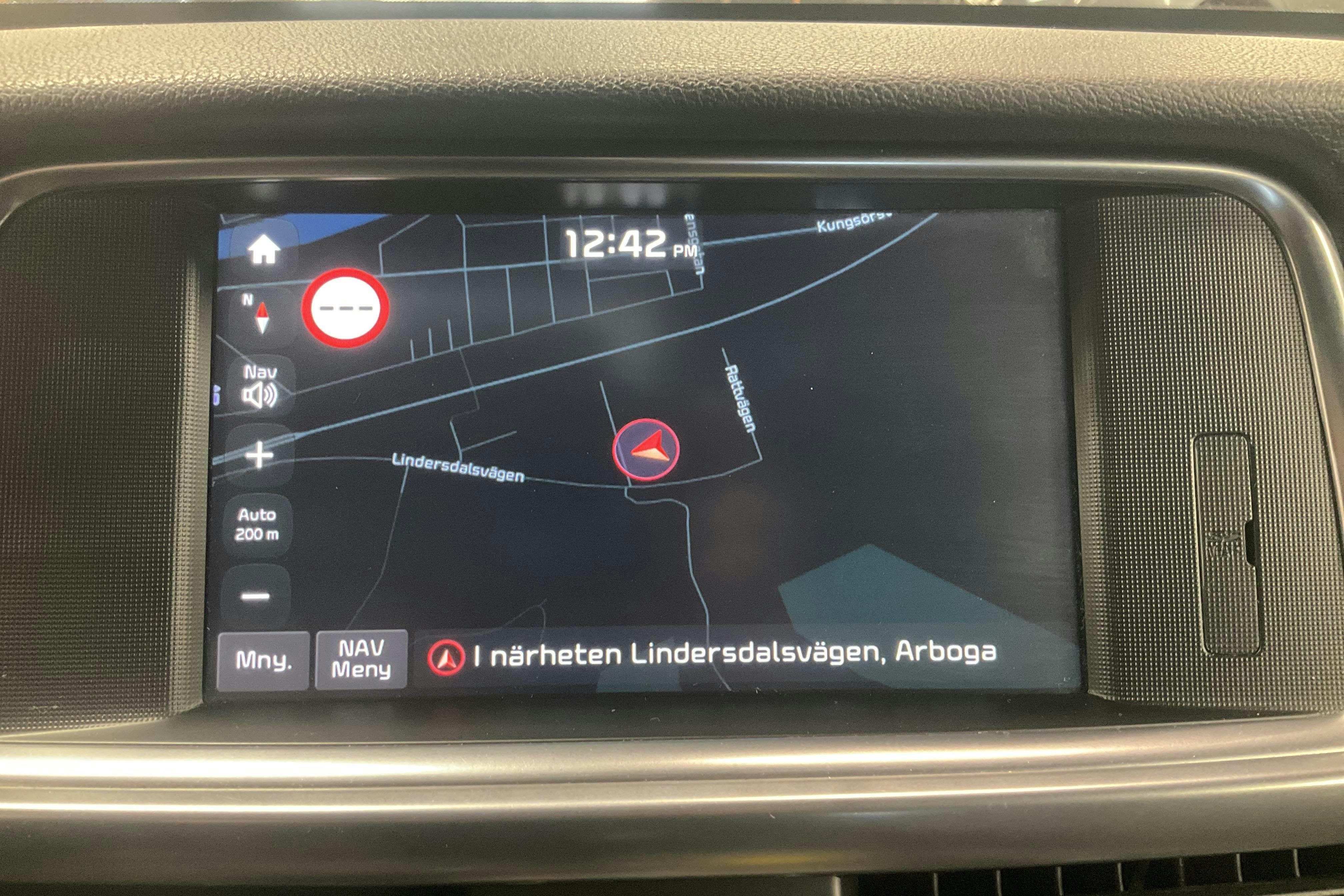 Vehicle Image 11