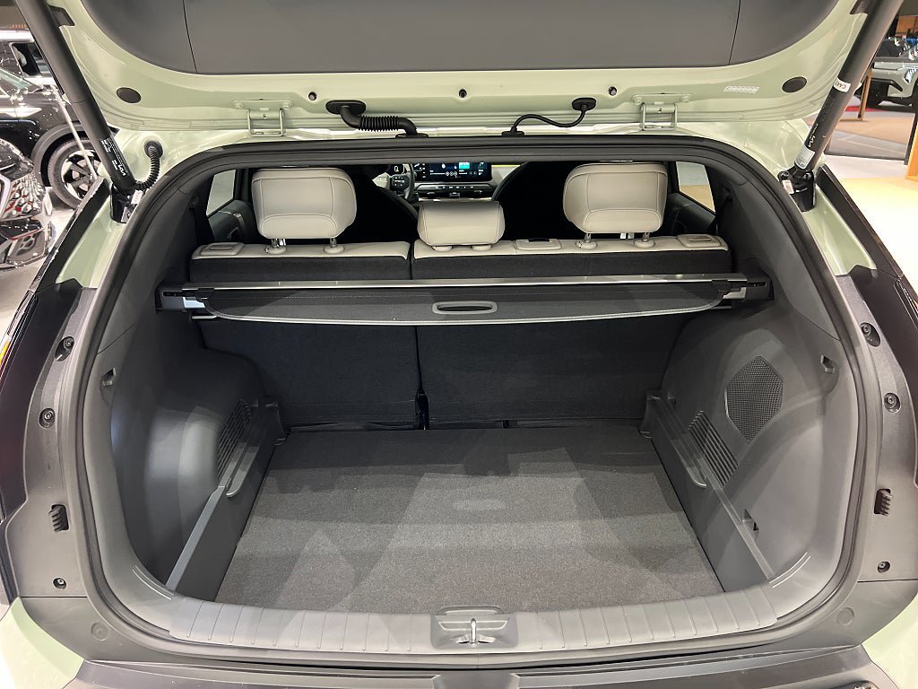 Vehicle Image 30