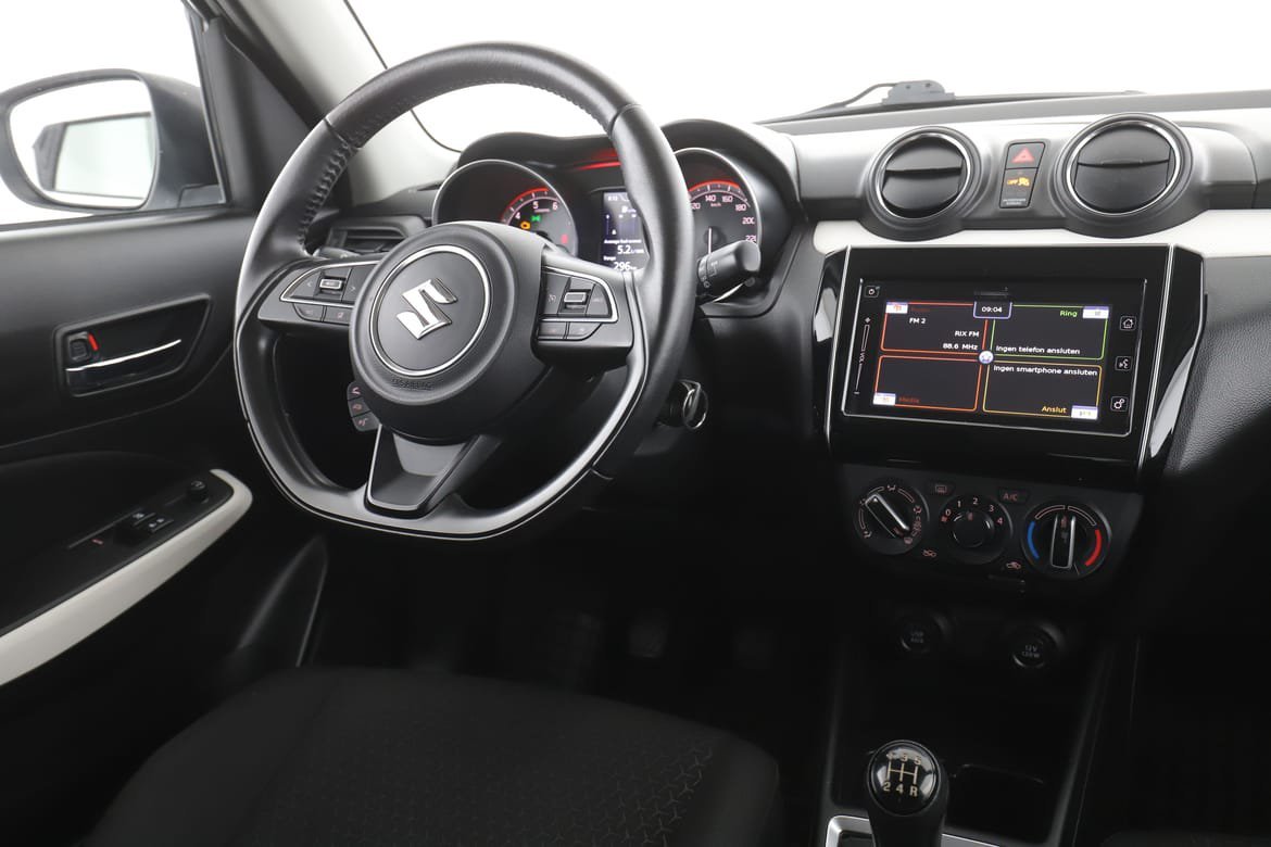 Vehicle Image 14