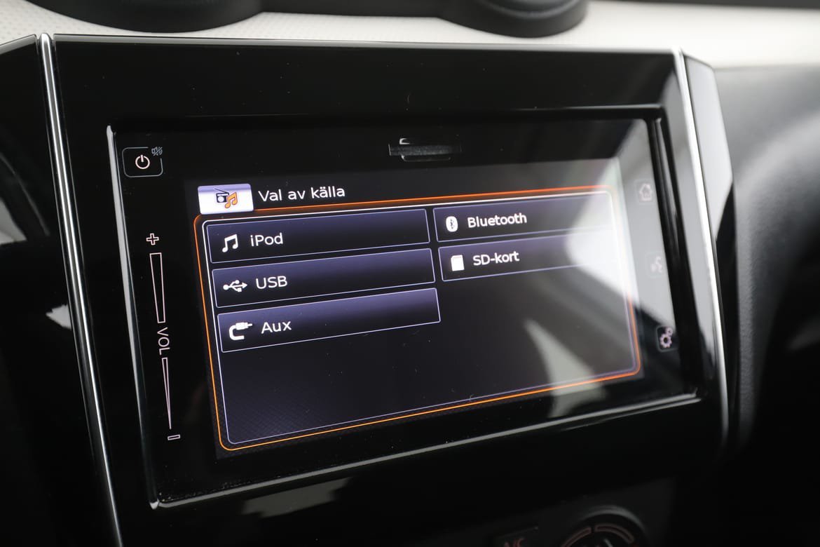 Vehicle Image 21