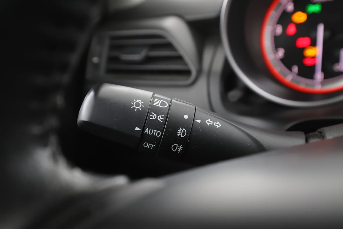 Vehicle Image 32