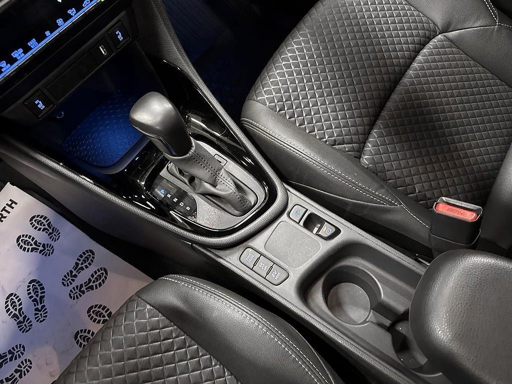 Vehicle Image 18