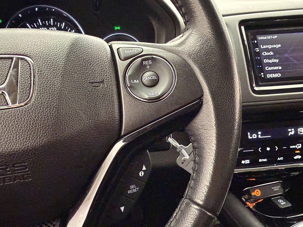 Vehicle Image 22