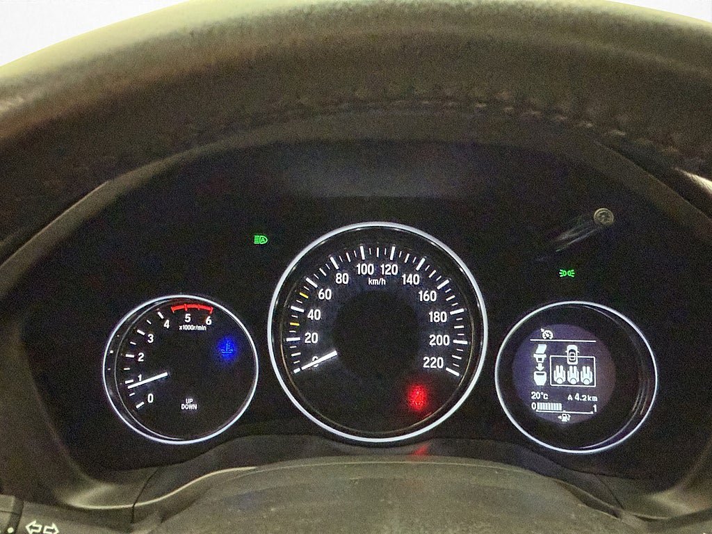 Vehicle Image 23