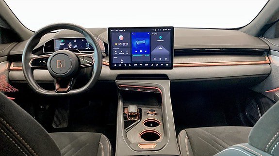 Vehicle Image 4