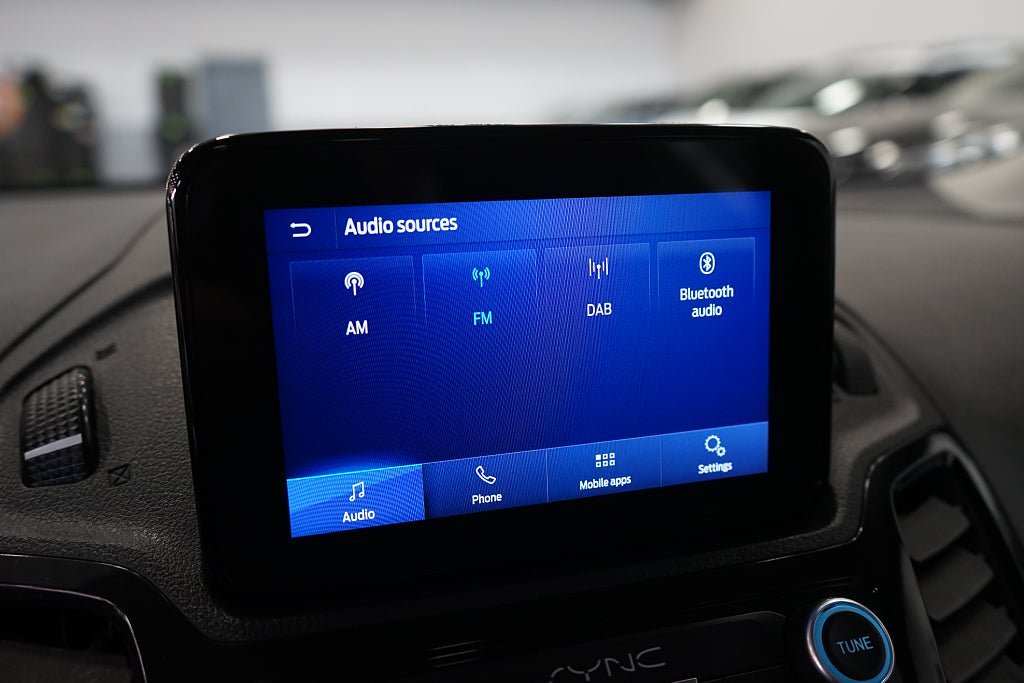 Vehicle Image 13