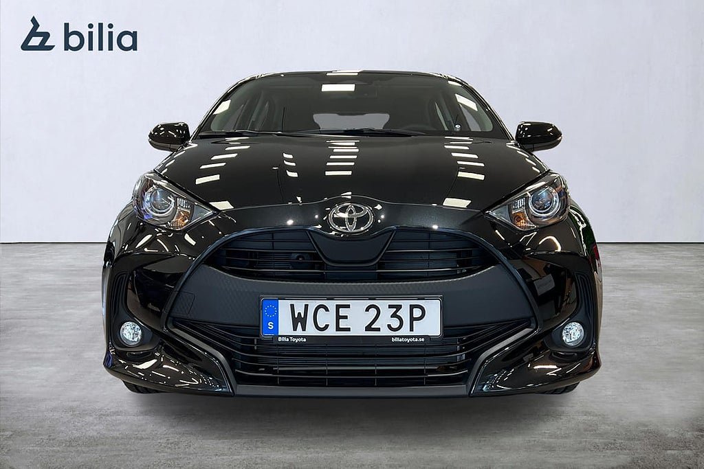 Vehicle Image 6