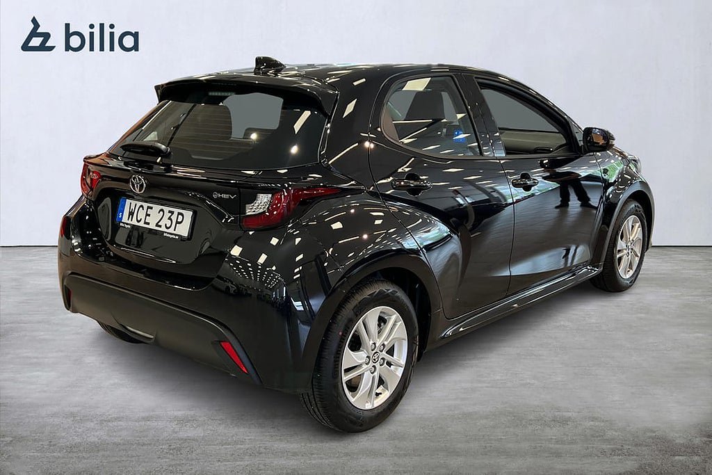 Vehicle Image 19