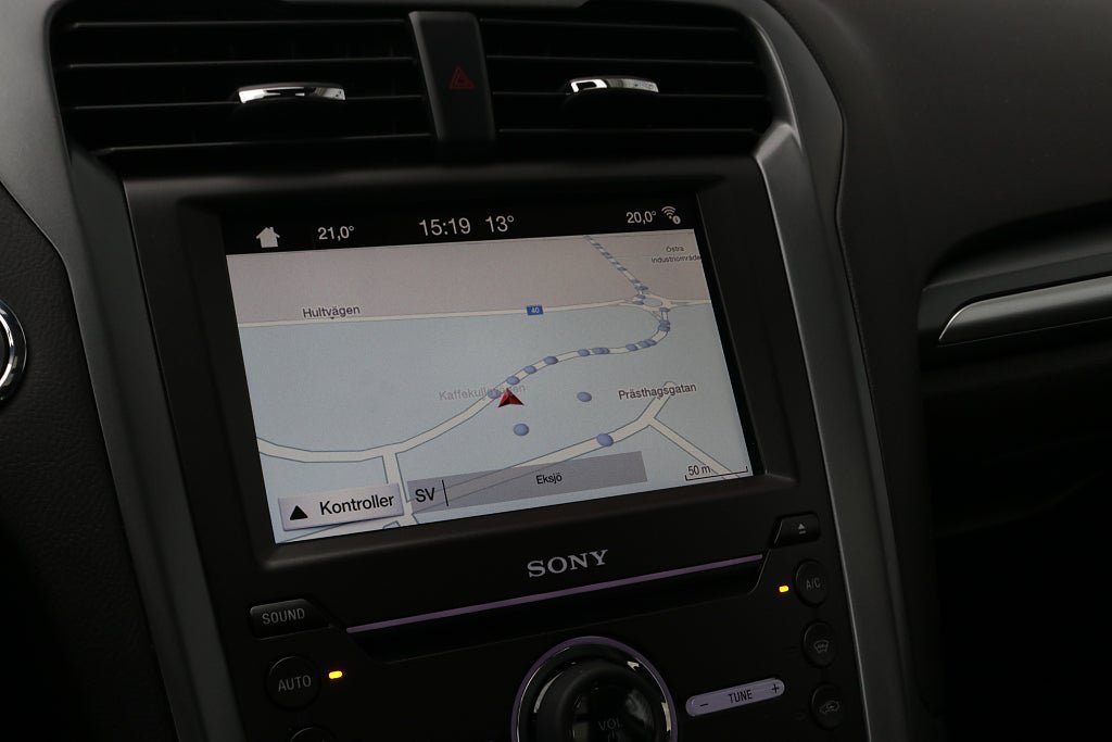 Vehicle Image 13