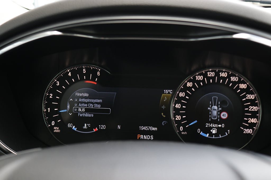 Vehicle Image 23