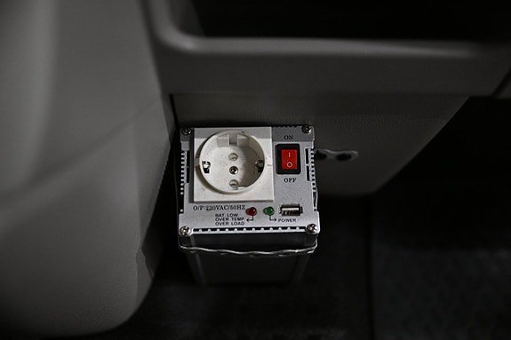 Vehicle Image 23