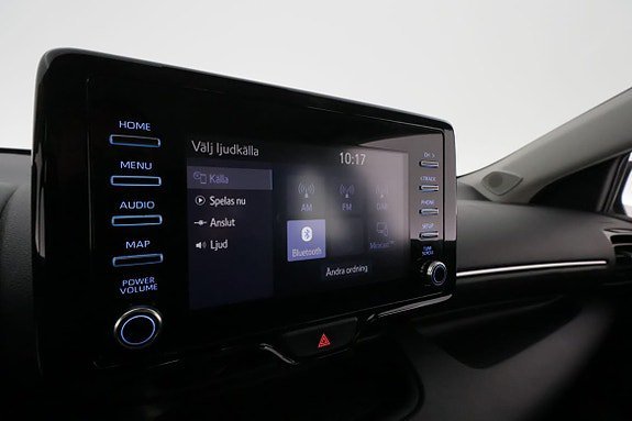 Vehicle Image 24