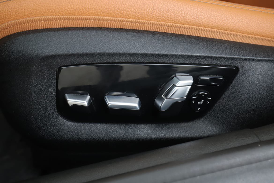Vehicle Image 31