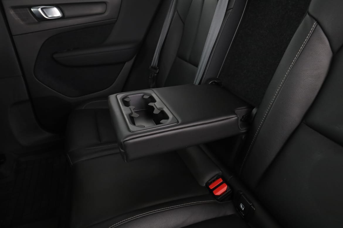 Vehicle Image 40