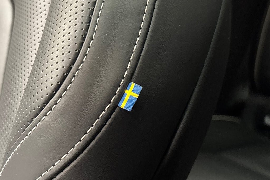 Vehicle Image 14