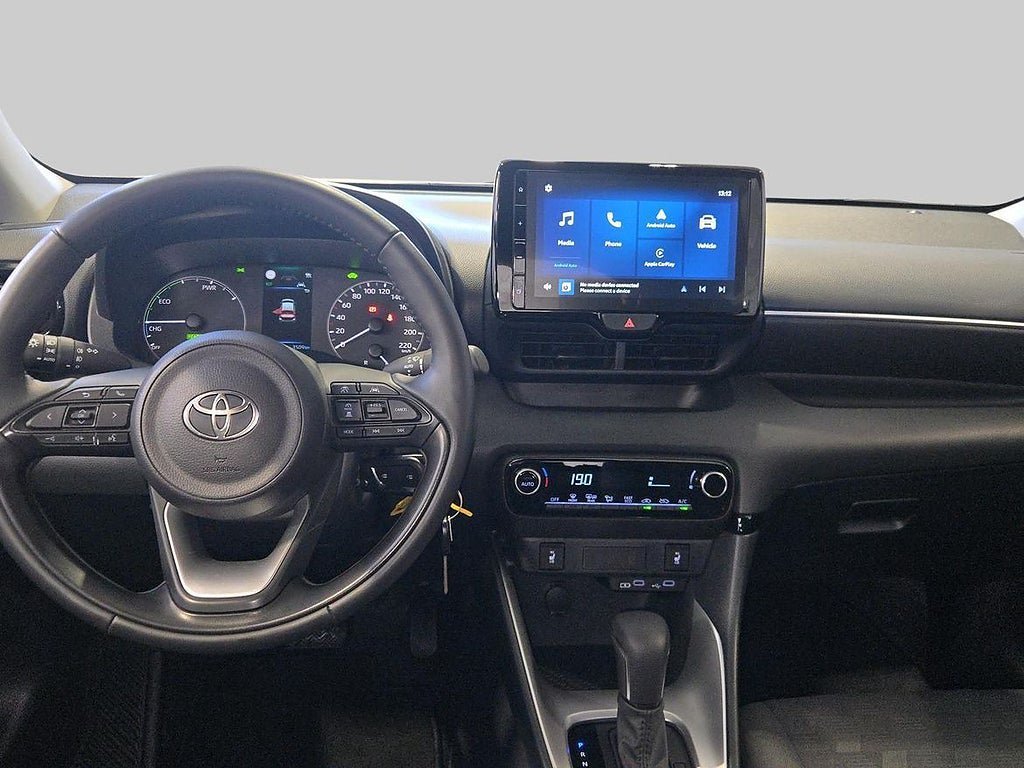 Vehicle Image 12