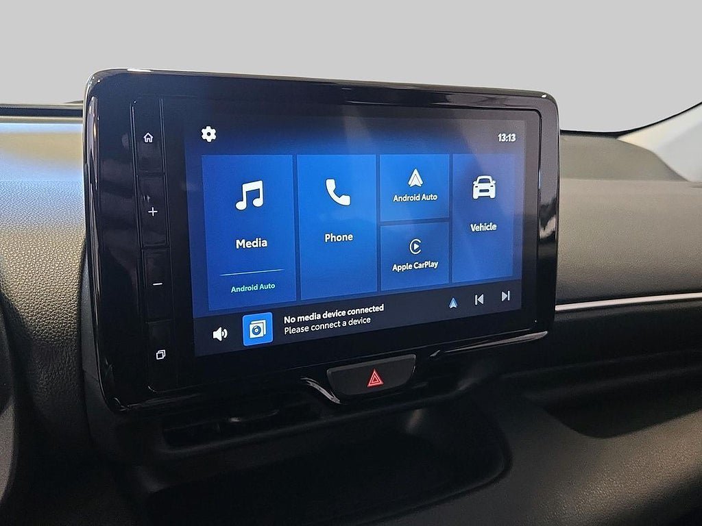 Vehicle Image 16