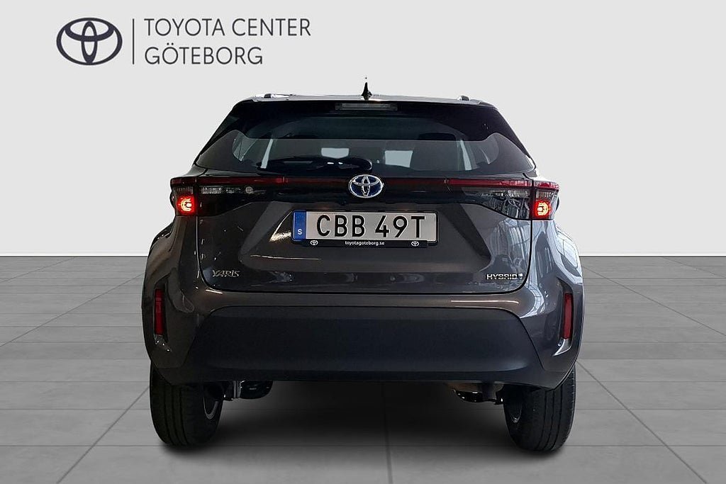 Vehicle Image 6