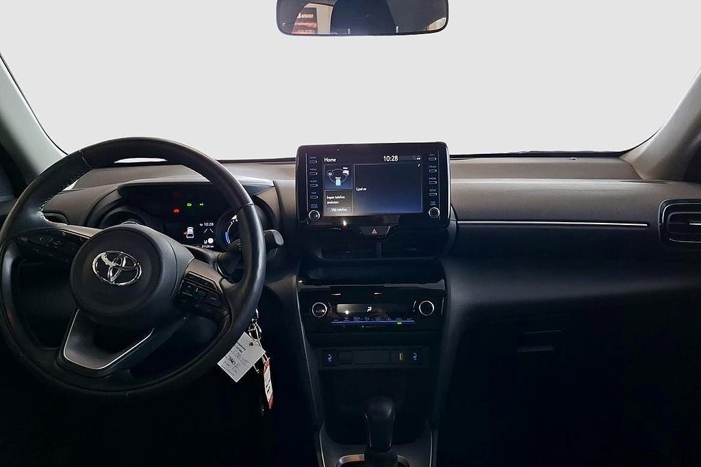 Vehicle Image 10
