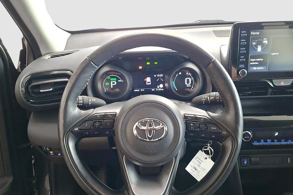Vehicle Image 11