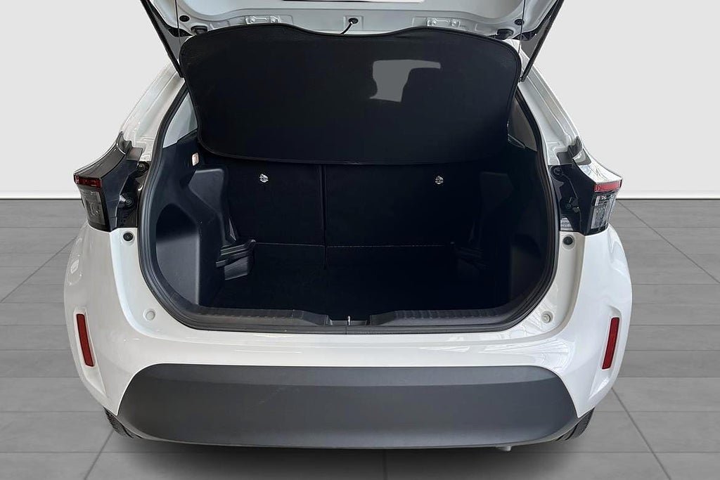Vehicle Image 13