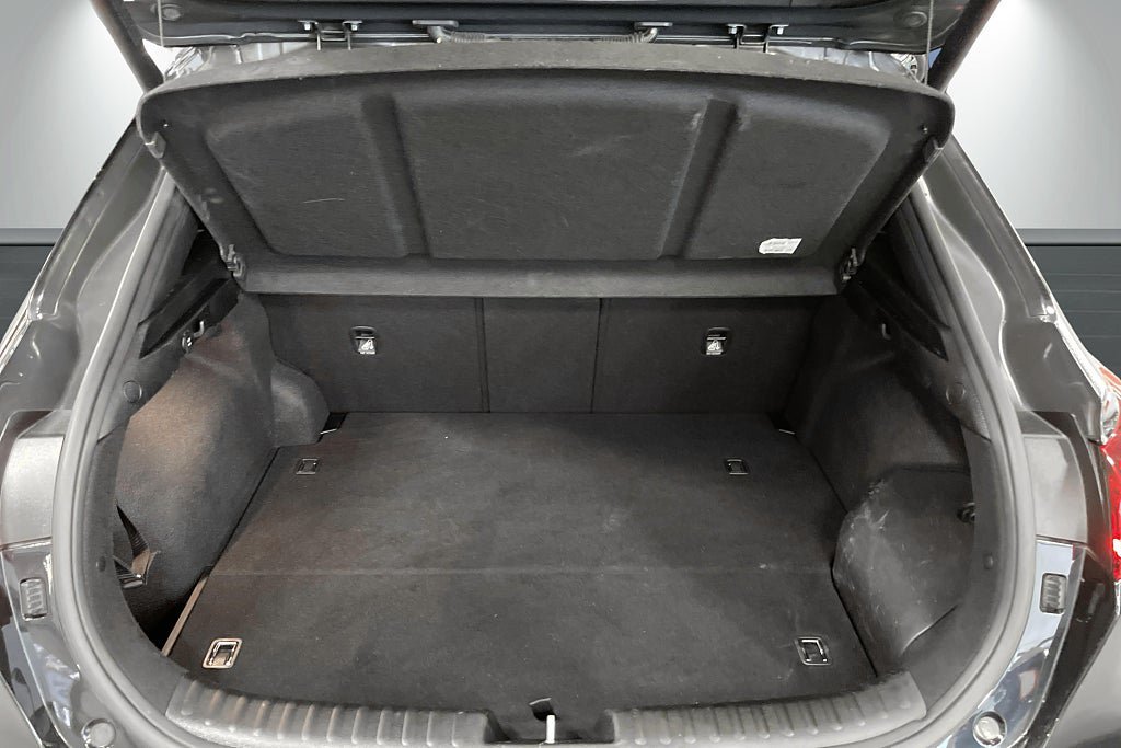 Vehicle Image 17