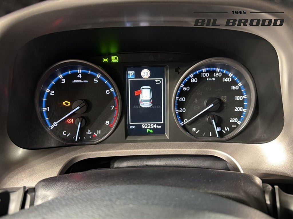 Vehicle Image 10