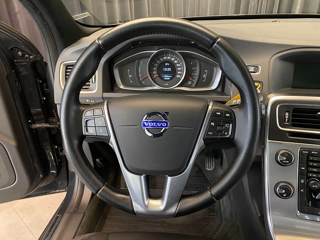 Vehicle Image 41