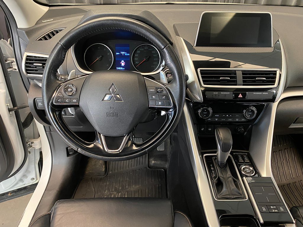 Vehicle Image 38