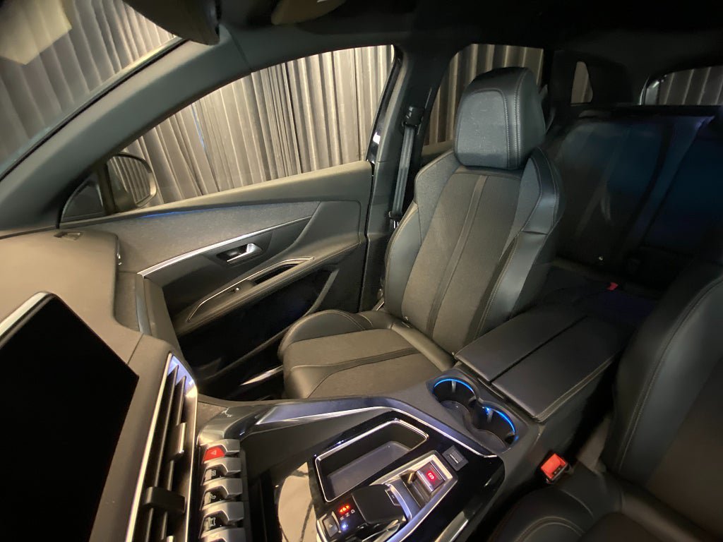 Vehicle Image 60