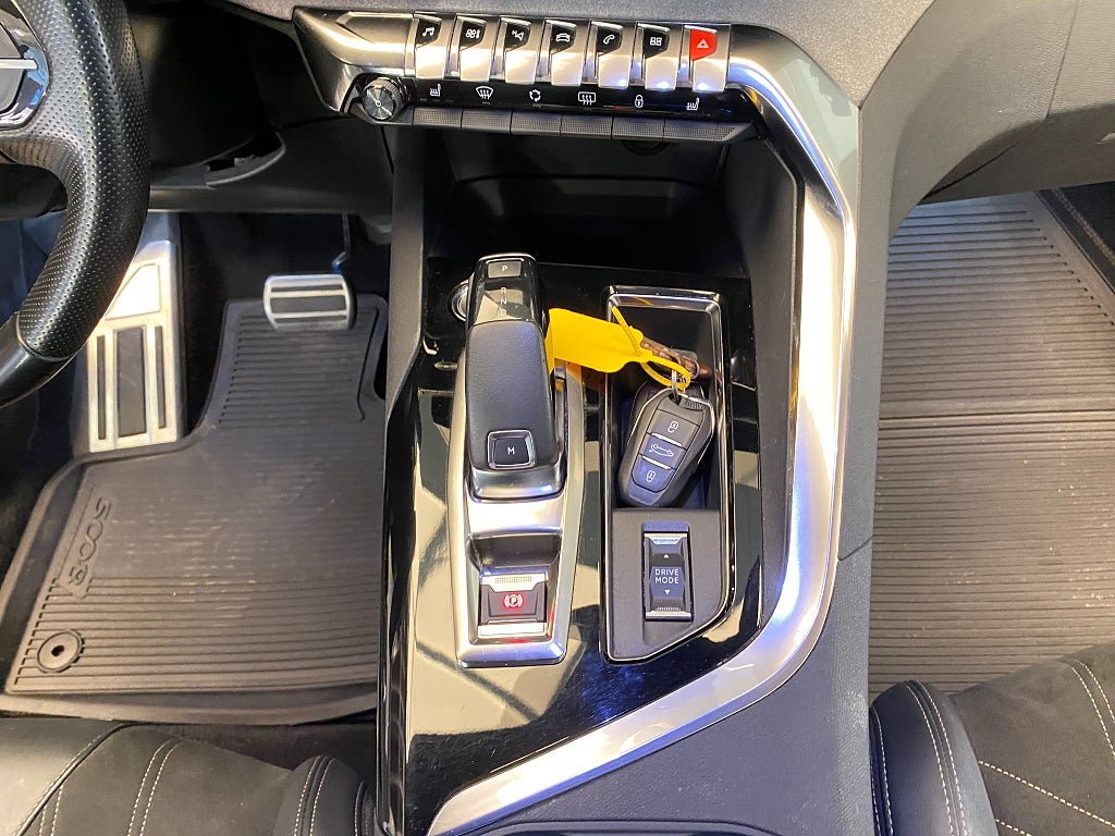 Vehicle Image 45