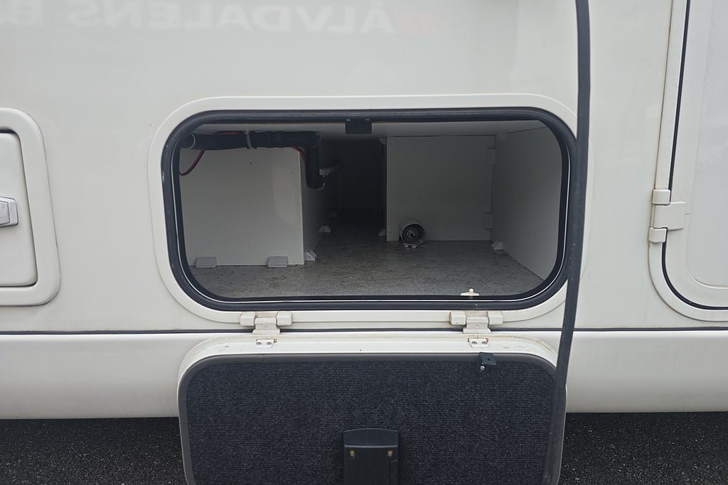 Vehicle Image 36