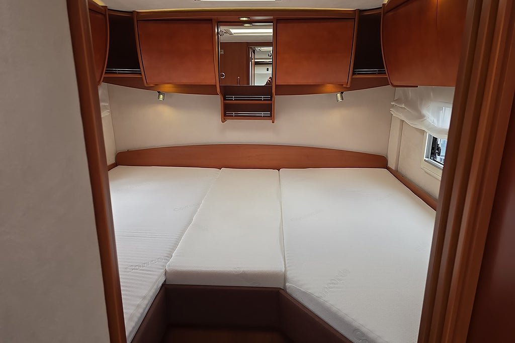 Vehicle Image 38