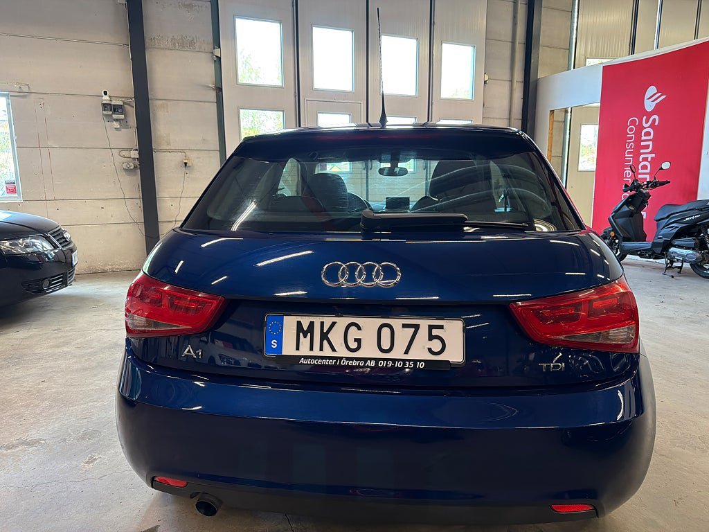 Vehicle Image 6