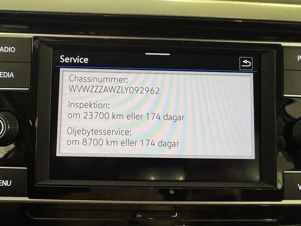 Vehicle Image 24