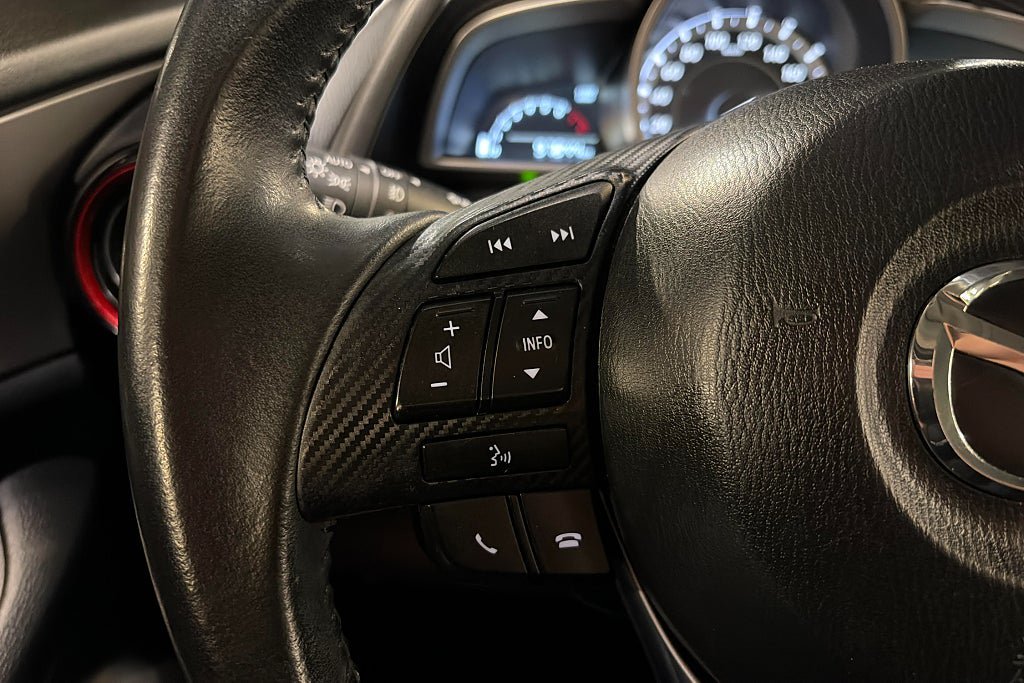 Vehicle Image 19
