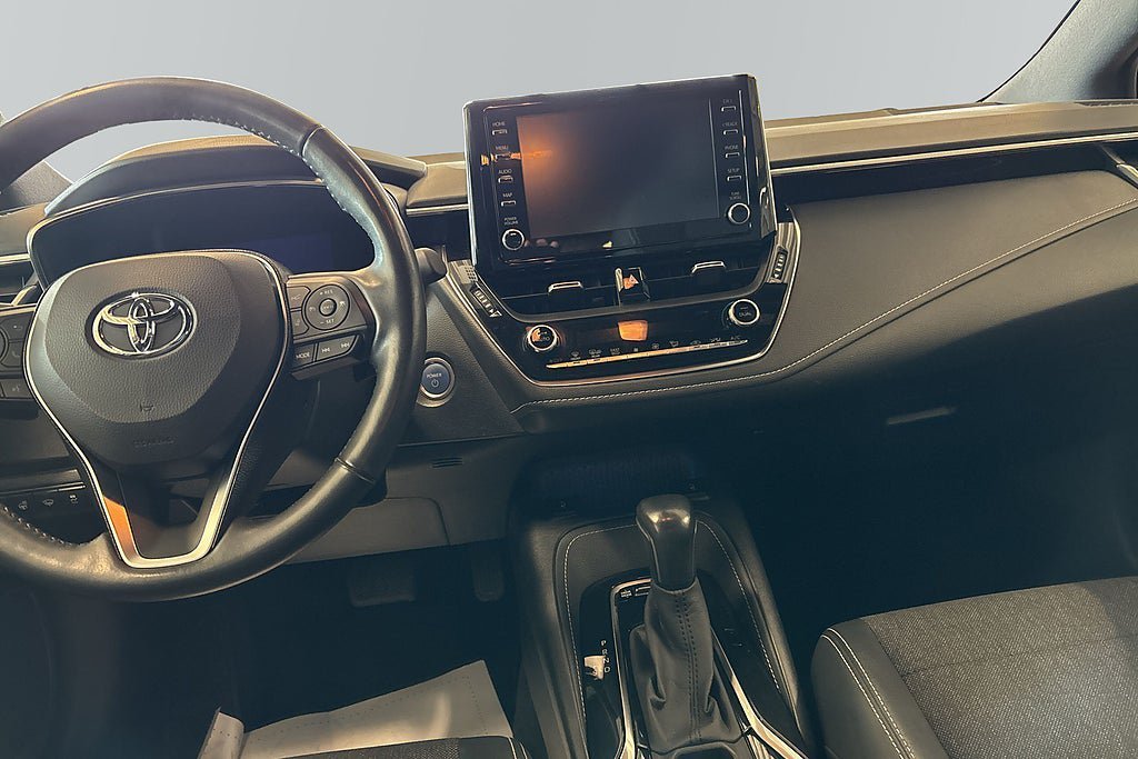 Vehicle Image 8
