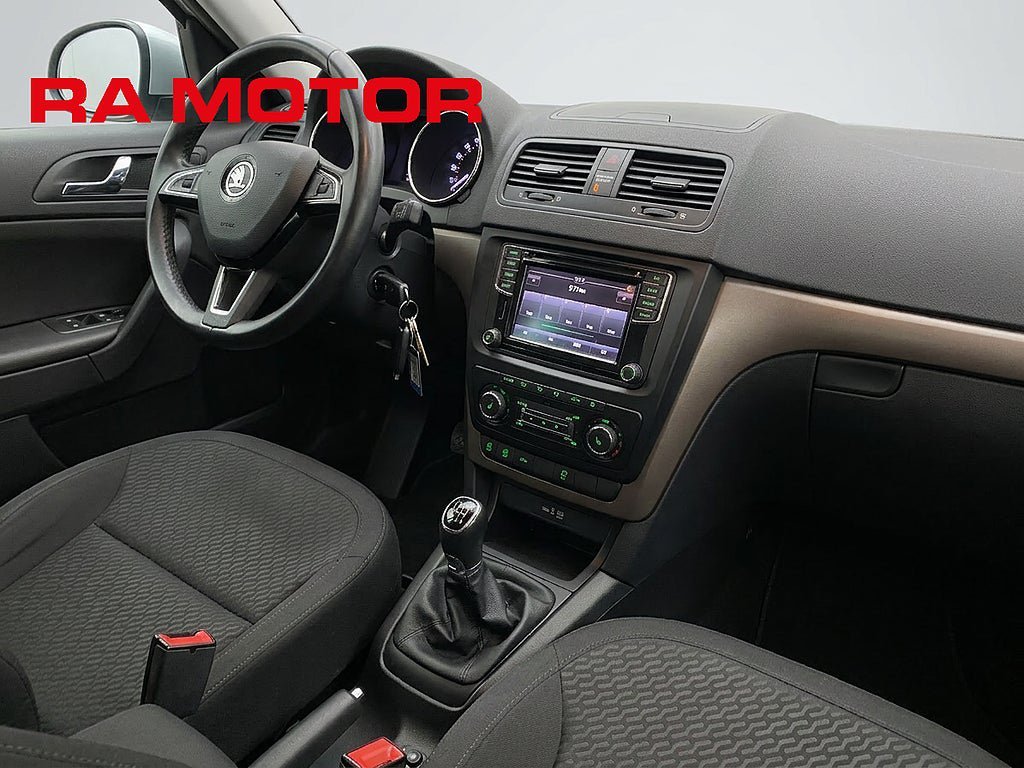 Vehicle Image 11