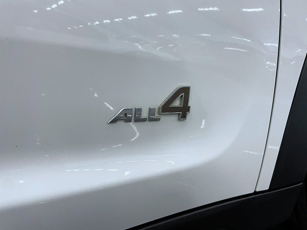 Vehicle Image 27