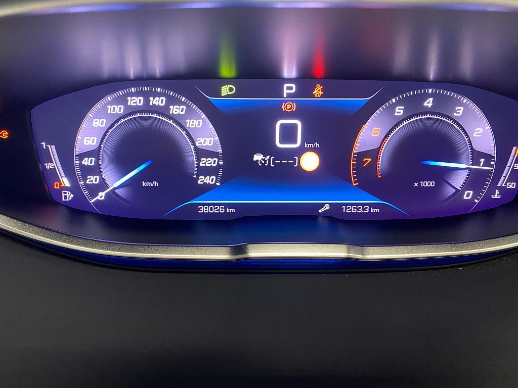 Vehicle Image 14
