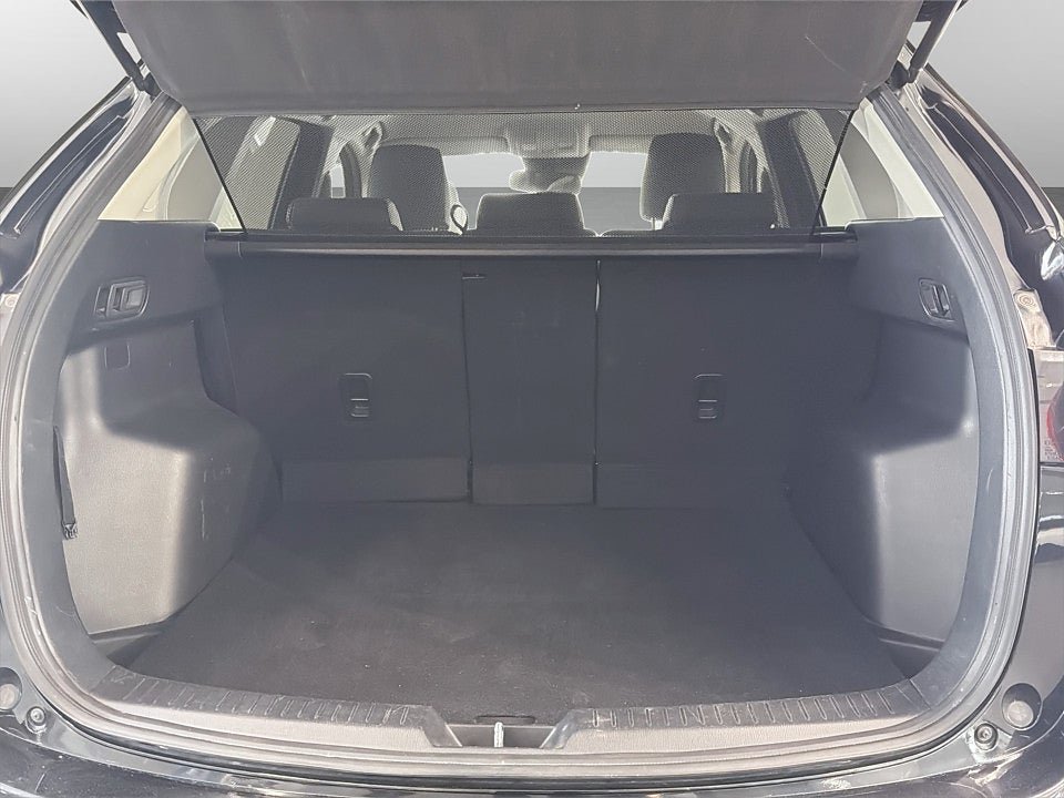 Vehicle Image 17