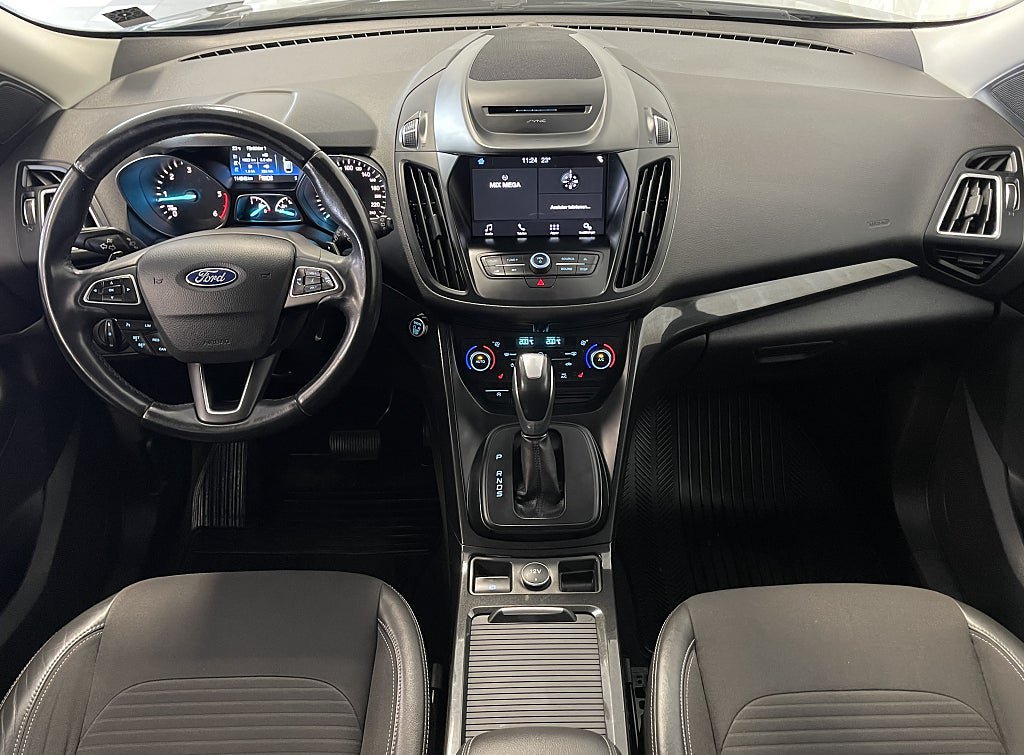 Vehicle Image 8