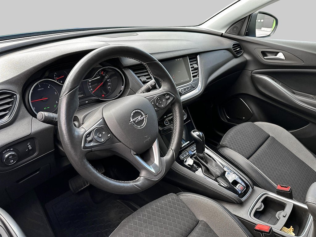 Vehicle Image 17