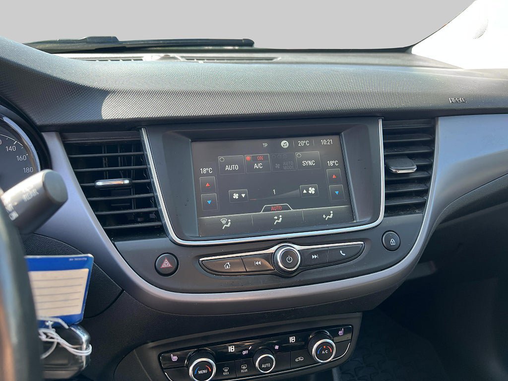 Vehicle Image 19